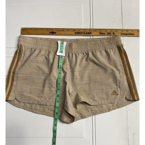 Adidas NWT Womens XL Tan Pacer Training 3-Stripes Heather Woven Shorts - Picture 6 of 8